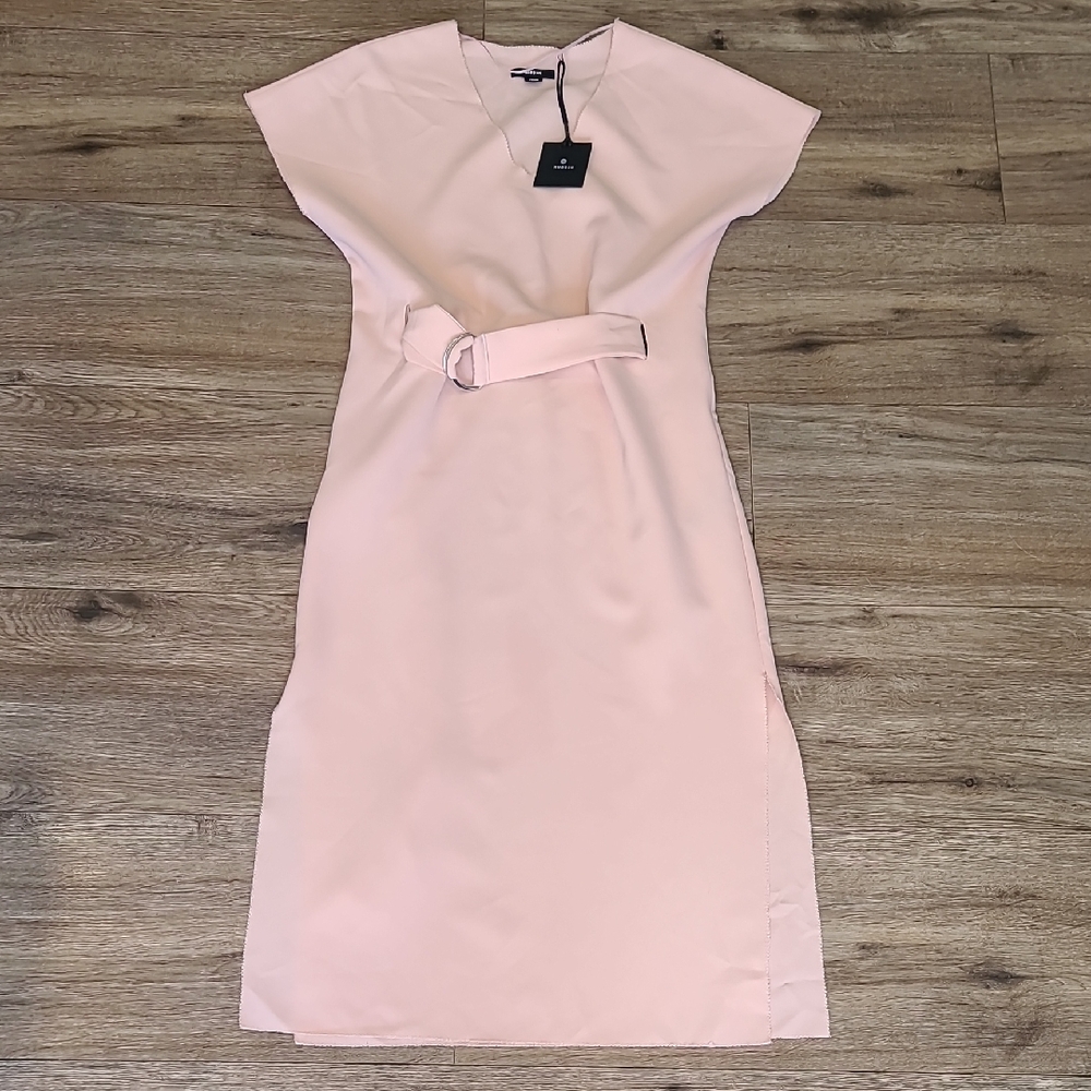 RUDSAK Blush Pink Belted Midi Dress